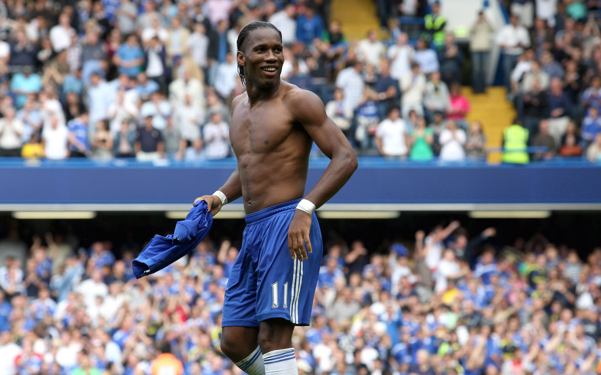 勇士队保持强势，目标三连冠，勇士队标准