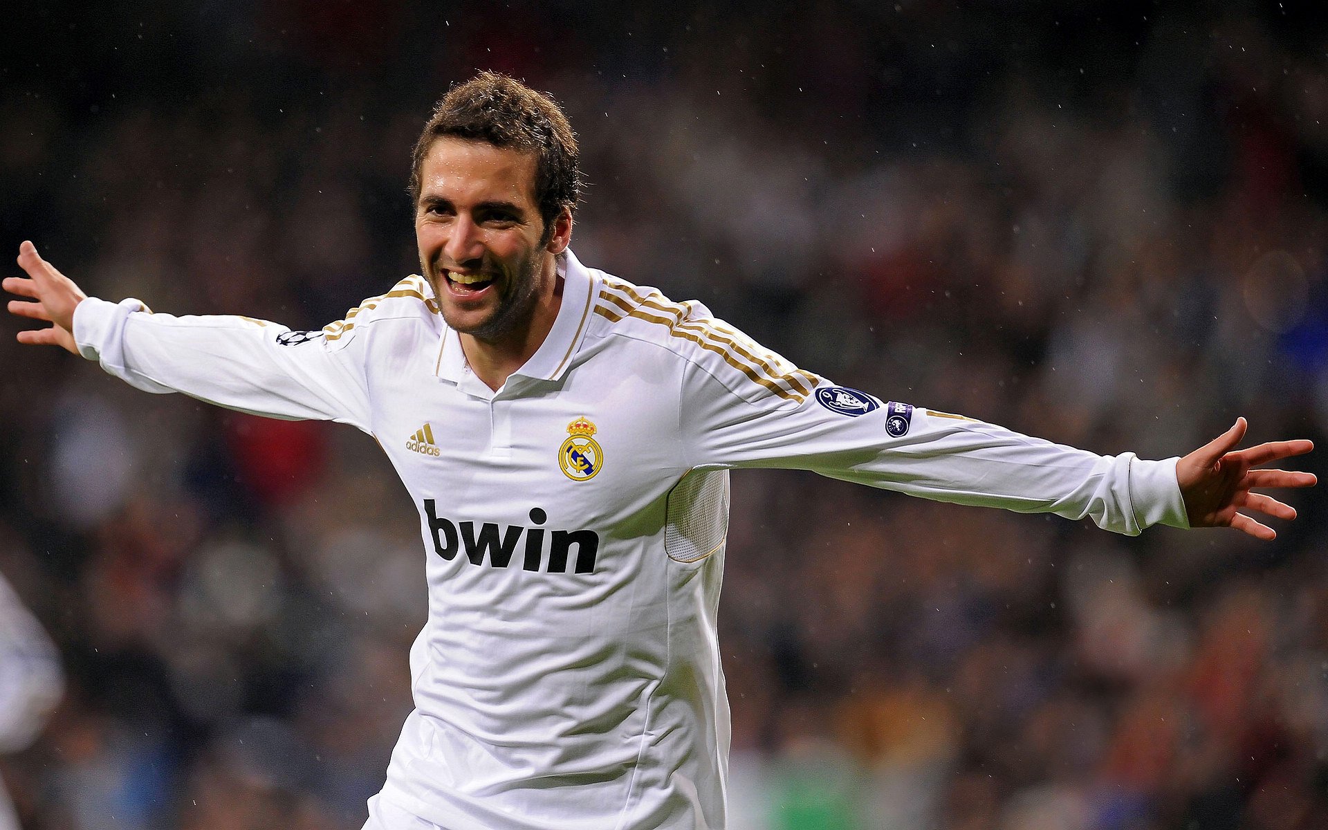 贝林厄姆1.8亿欧独占鳌头！德转公布进攻型中场身价榜，贝林厄姆国家队